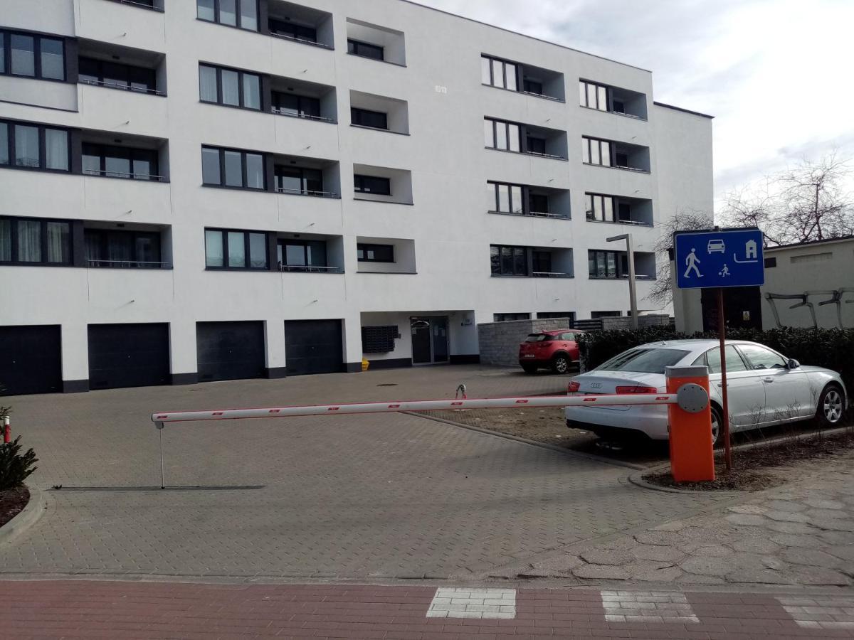 Apartamentyprzymorzu Baltycki Z Miejscem Postojowym I Ogrodkiem Kolobrzeg Dış mekan fotoğraf