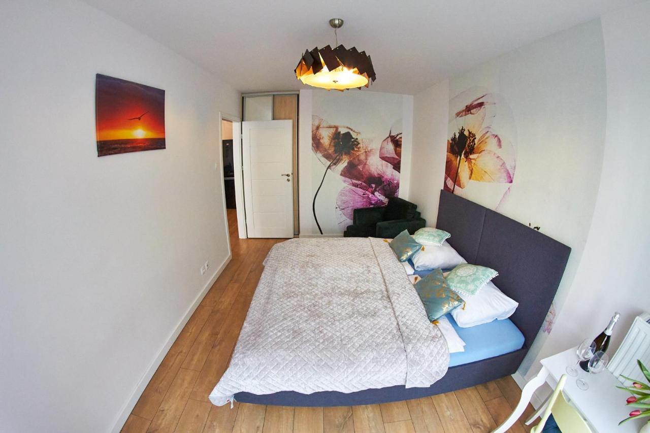 Apartamentyprzymorzu Baltycki Z Miejscem Postojowym I Ogrodkiem Kolobrzeg Dış mekan fotoğraf