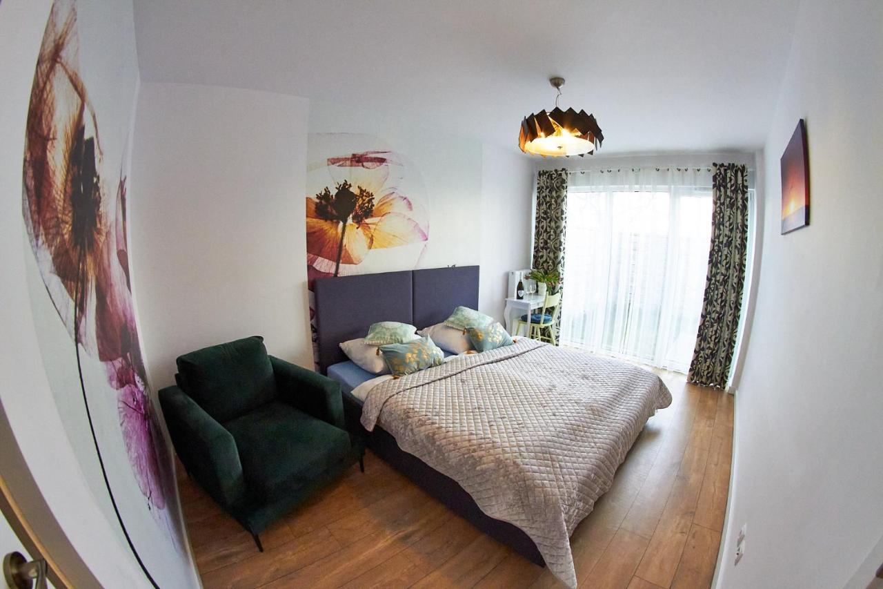 Apartamentyprzymorzu Baltycki Z Miejscem Postojowym I Ogrodkiem Kolobrzeg Dış mekan fotoğraf